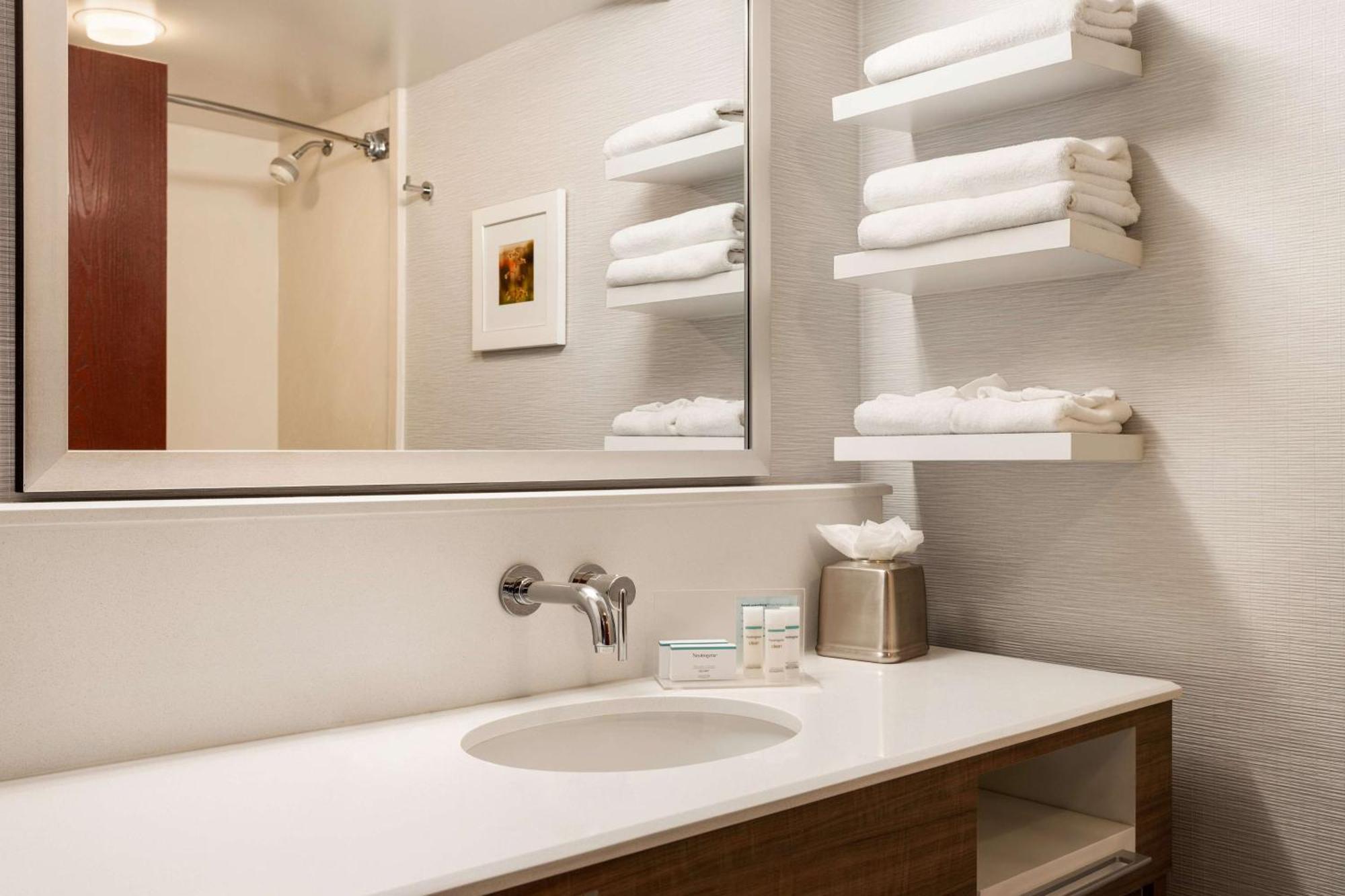 Hampton Inn & Suites Denver-Cherry Creek Exteriér fotografie