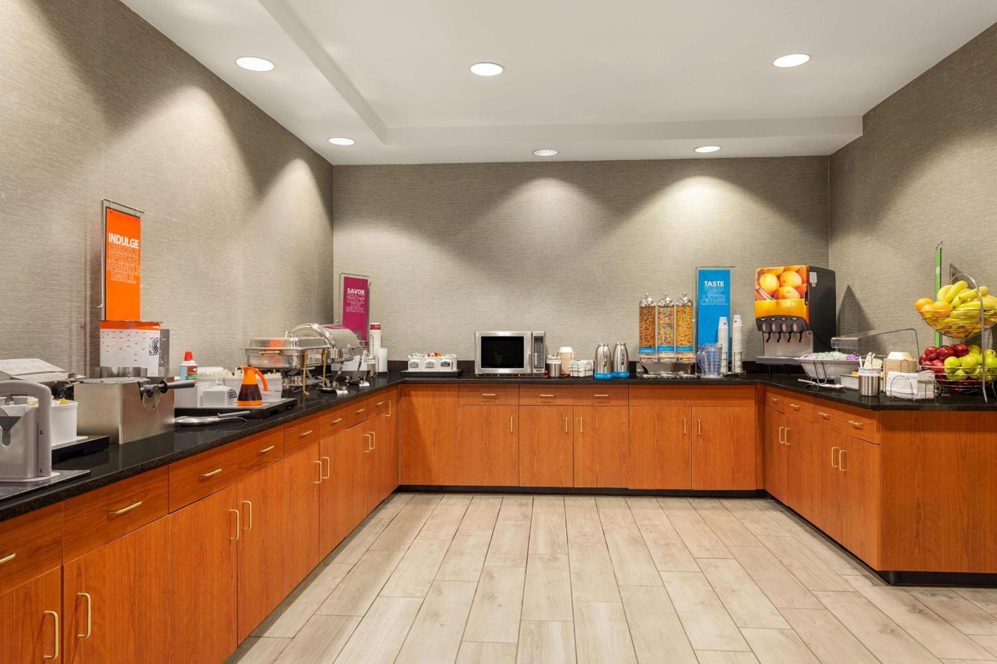 Hampton Inn & Suites Denver-Cherry Creek Exteriér fotografie